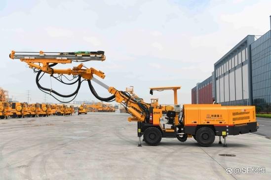 隧道凿岩台车钻机掘进机矿车等重工机械的盲区解决方案