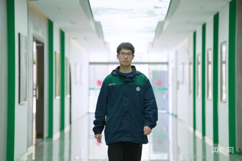 强国正少年丨勤学善思合肥中学生获4项发明专利