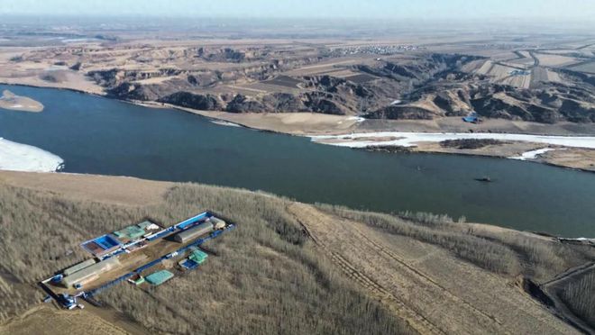 中国石油辽河油田油建公司：松花江江心岛定向钻二穿高效推进