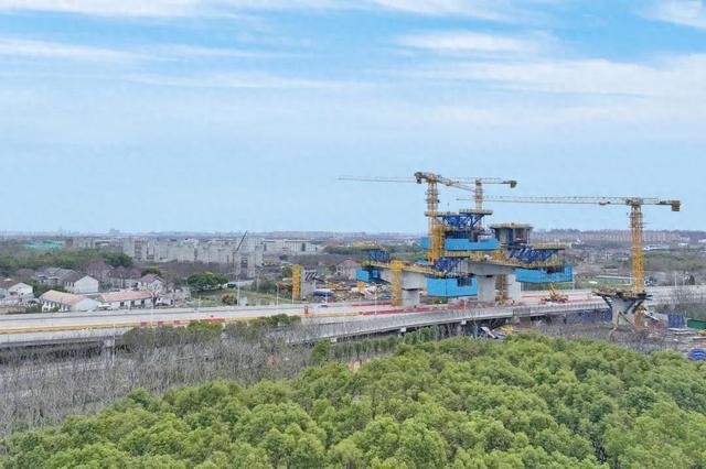 沪渝蓉高铁罗店段桩基施工突破5000根！