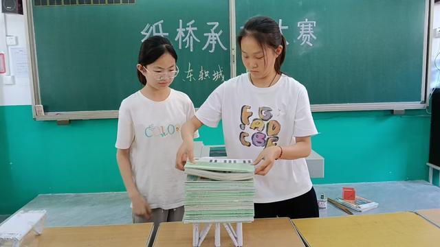 济源：东轵城小学举行首届科学教育节活动(图3)