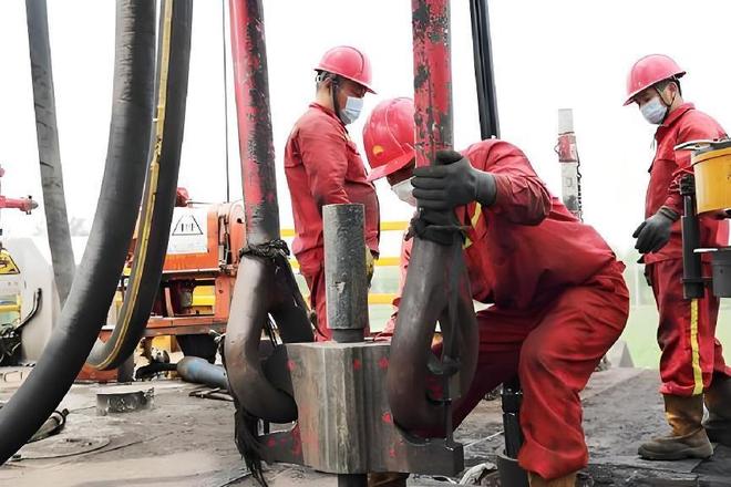 万米地下挖出宝藏！中国深地钻探震撼全球井中究竟发现了啥？(图10)