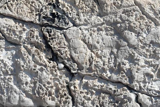 万米地下挖出宝藏！中国深地钻探震撼全球井中究竟发现了啥？(图9)