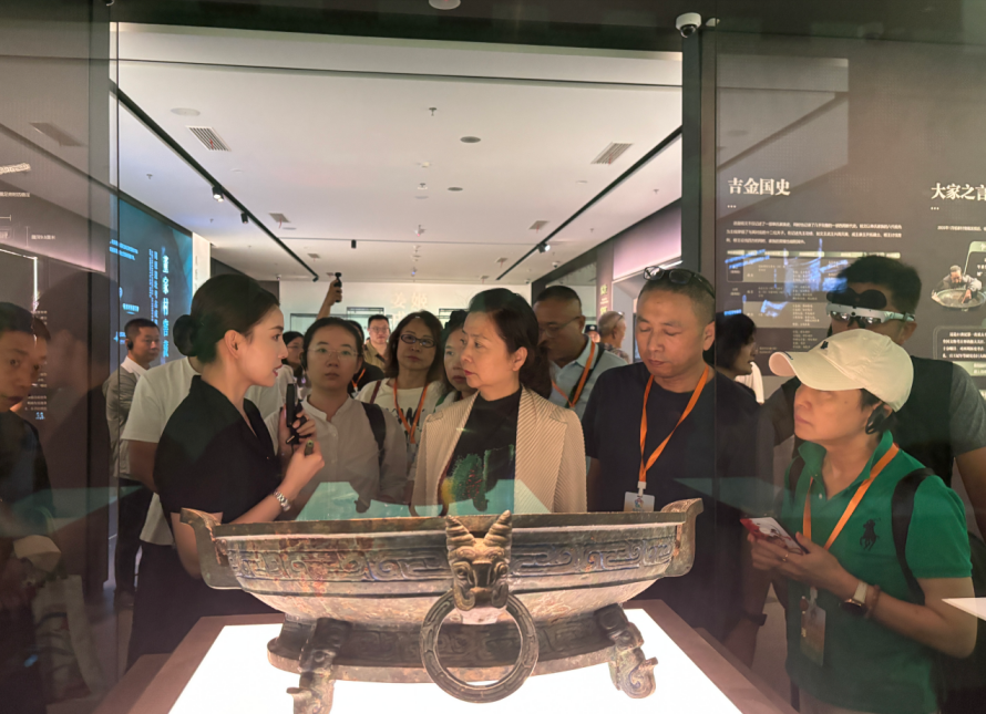 文脉绵长“钛”度铿锵在宝鸡见证文明与工业的共和鸣(图3)