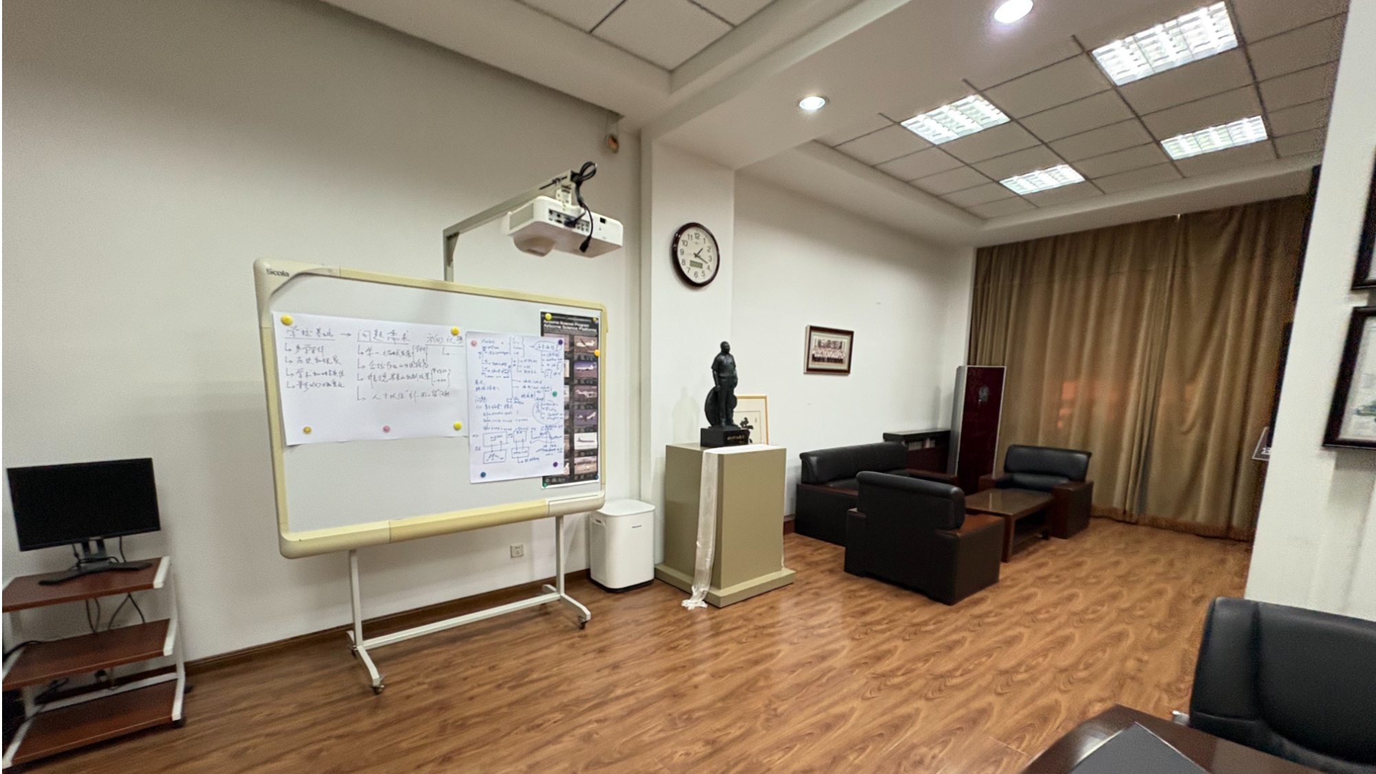 校馆弦歌巡天探地潜海誓死叩开地球之门在黄大年纪念馆感悟“至诚报国”