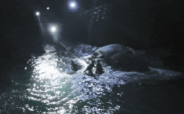 惊险！男子海钓被困11小时周围上百座风力发电平台(图2)