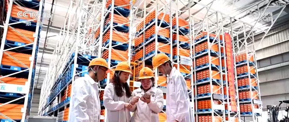 3900吨投运新纪录！深海开采“硬核实力”筑牢经济发展“硬支撑”(图11)