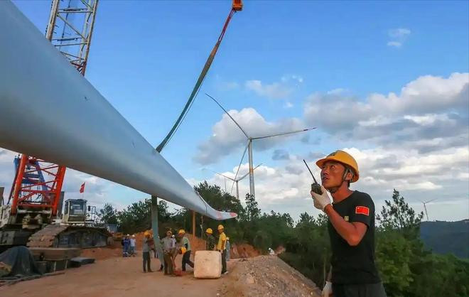 一台造价千万元的风力发电机转一圈能发多少度电？能赚钱吗？(图11)