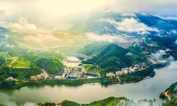 黄金疯涨坐拥金山的他笑到最后(图3)