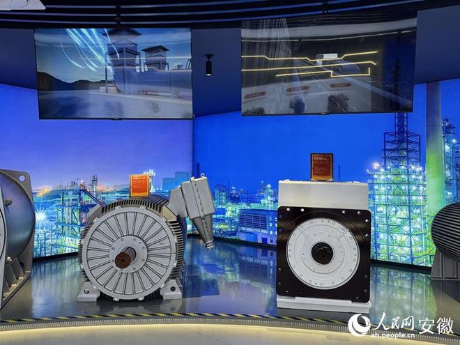 “双凤”展翼“三力”齐鸣①丨在“看不见”的赛道里做冠军(图1)