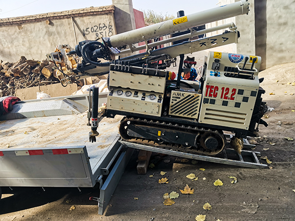 液压直推式取样钻机在污染场地调查中的关键作用