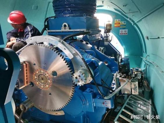 海上风电润滑难题破解：高精度油液传感器如何应对盐雾与极温挑战(图2)